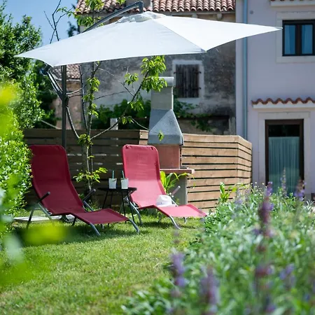 House Brnistra Villa *