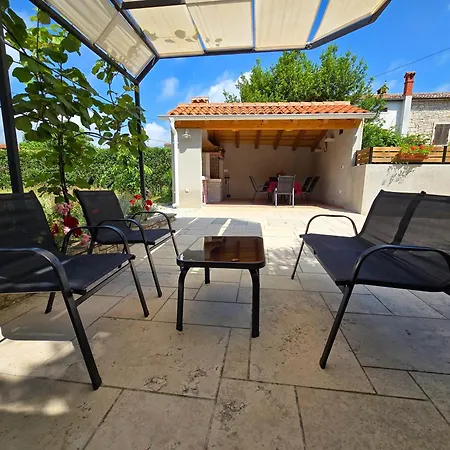 House Brnistra Vila Rakalj
